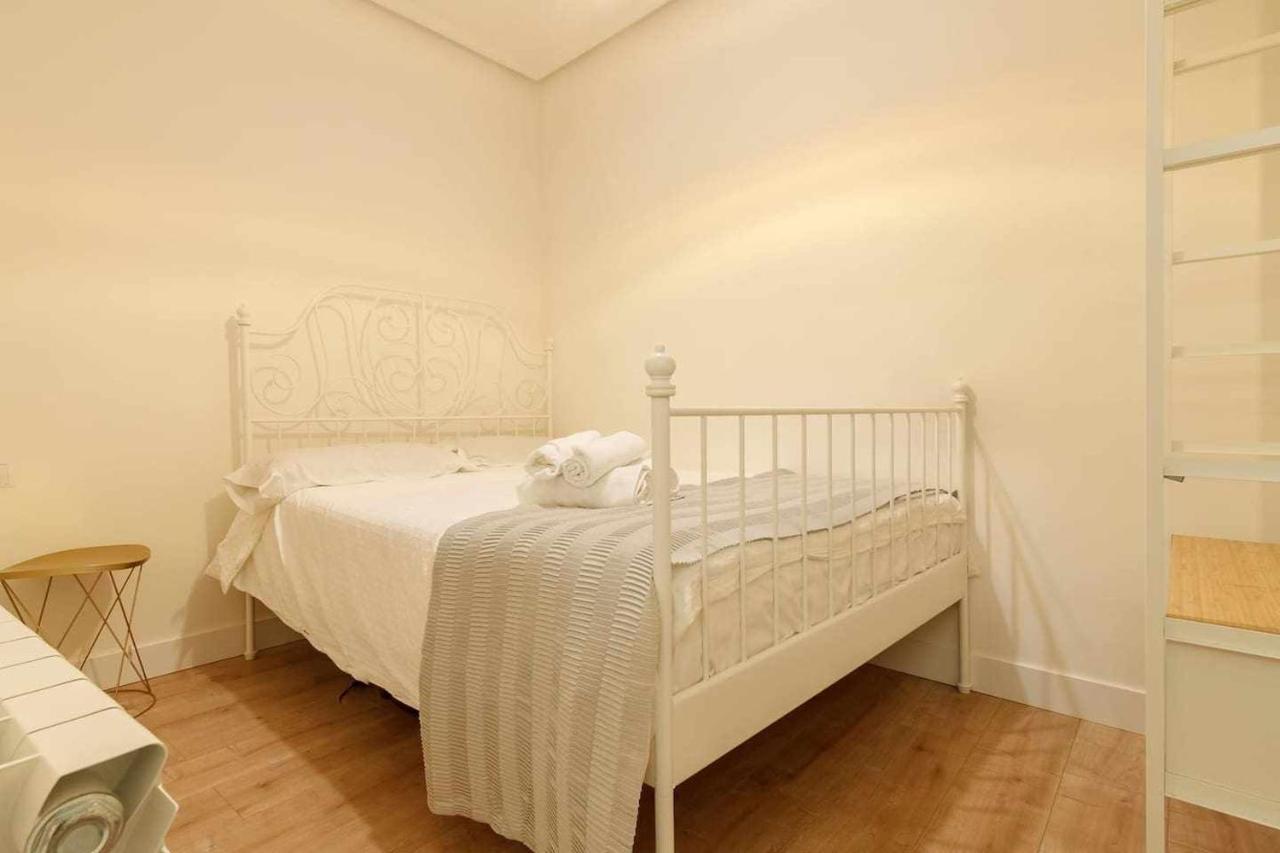 Vivienda Turistica Estilosa En La Zona Vieja Билбао Екстериор снимка
